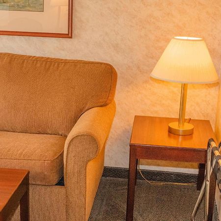 Colfax Inn Extérieur photo