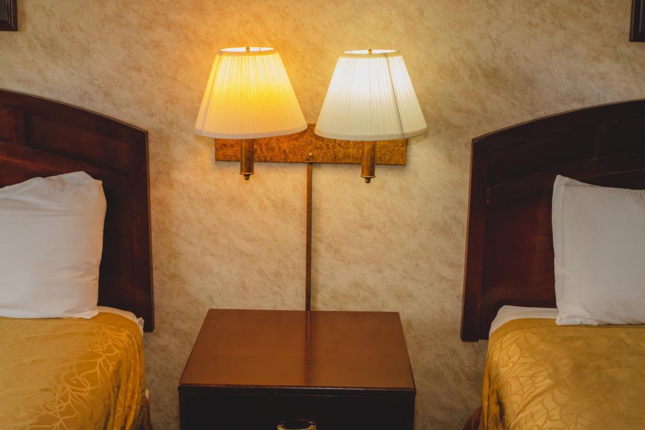 Colfax Inn Extérieur photo