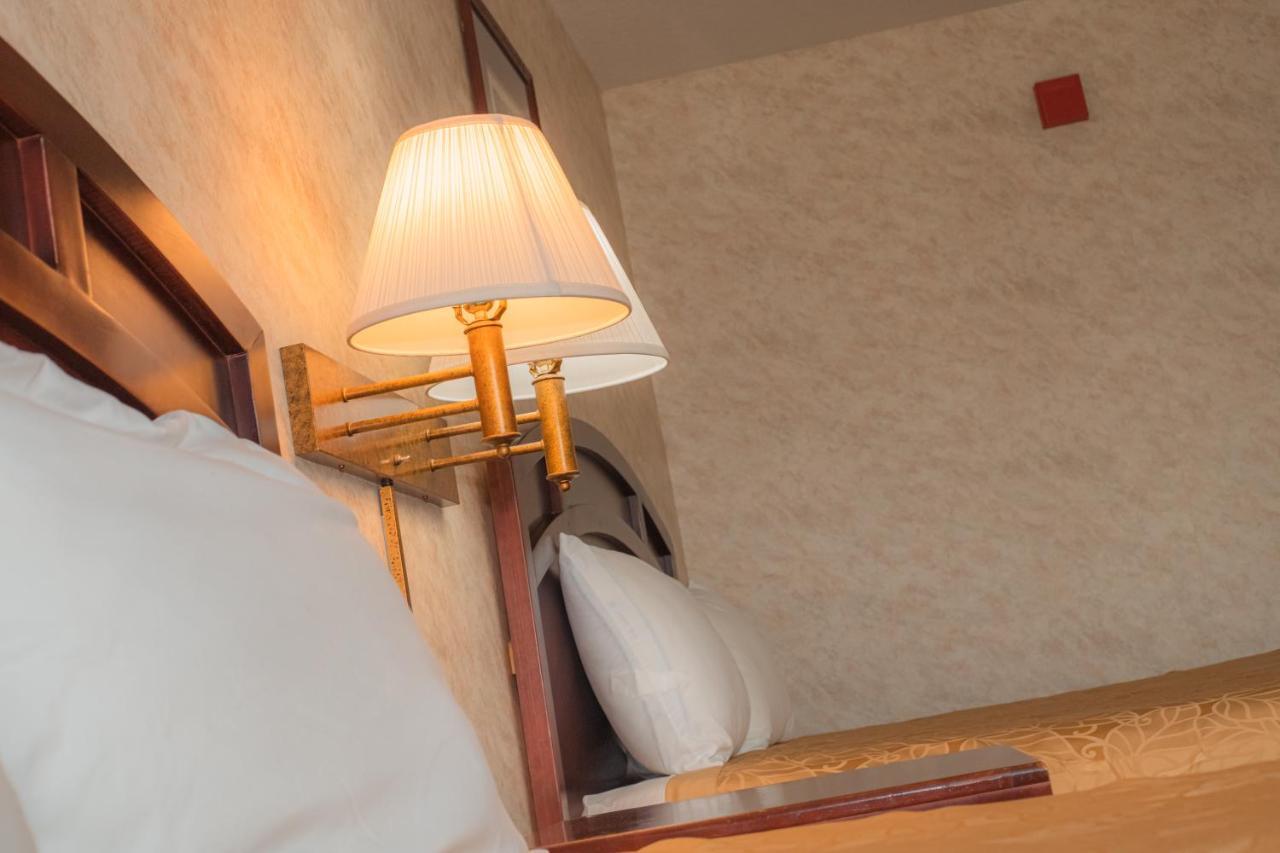 Colfax Inn Extérieur photo